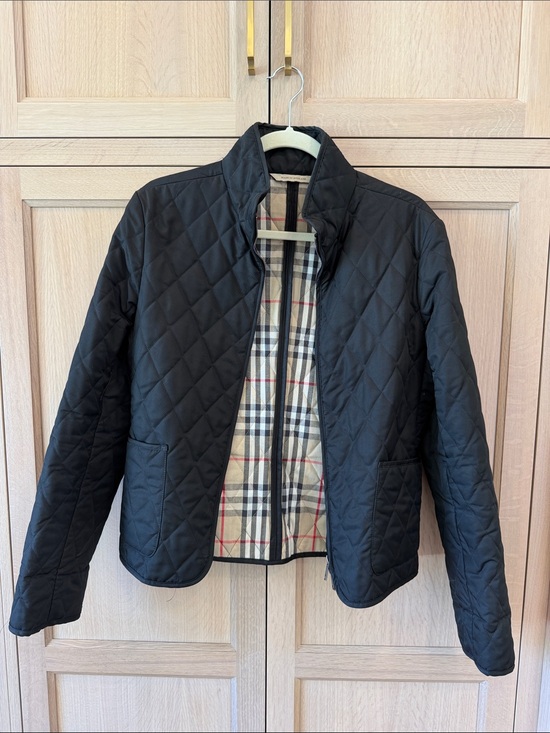 Burberry Jackets & Blazers - BURBERRY | Quilter Zip Jacket - Black | Size: Medium